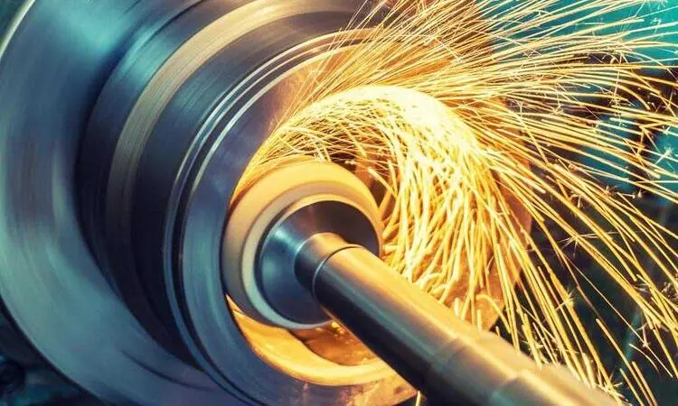 Lavorazione dei bordi del vetro CNC: requisiti delle mole per centri di lavoro